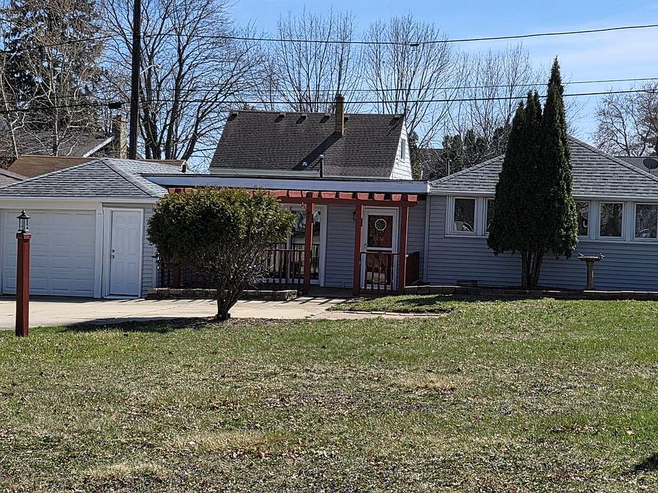 1st image of 1715 Rawson AVENUE