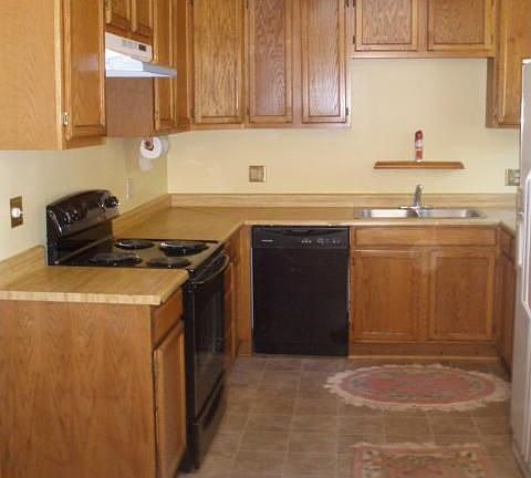 4th image of 3320 Pickett Ave