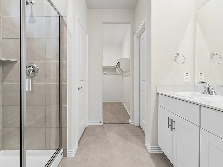 702 Dotty Dr — Photo 16