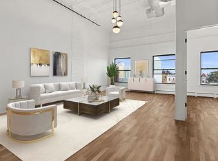 717 Manhattan Ave APT 2B, Brooklyn, NY 11222