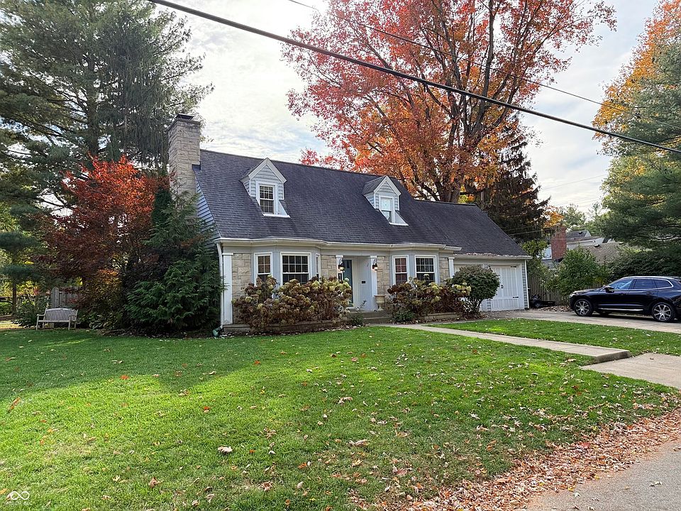 2nd image of 615 E 70th St