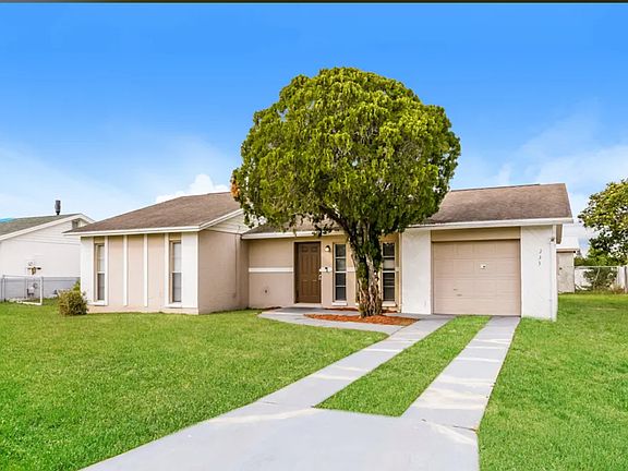 3rd image of 232 La Paz Dr
