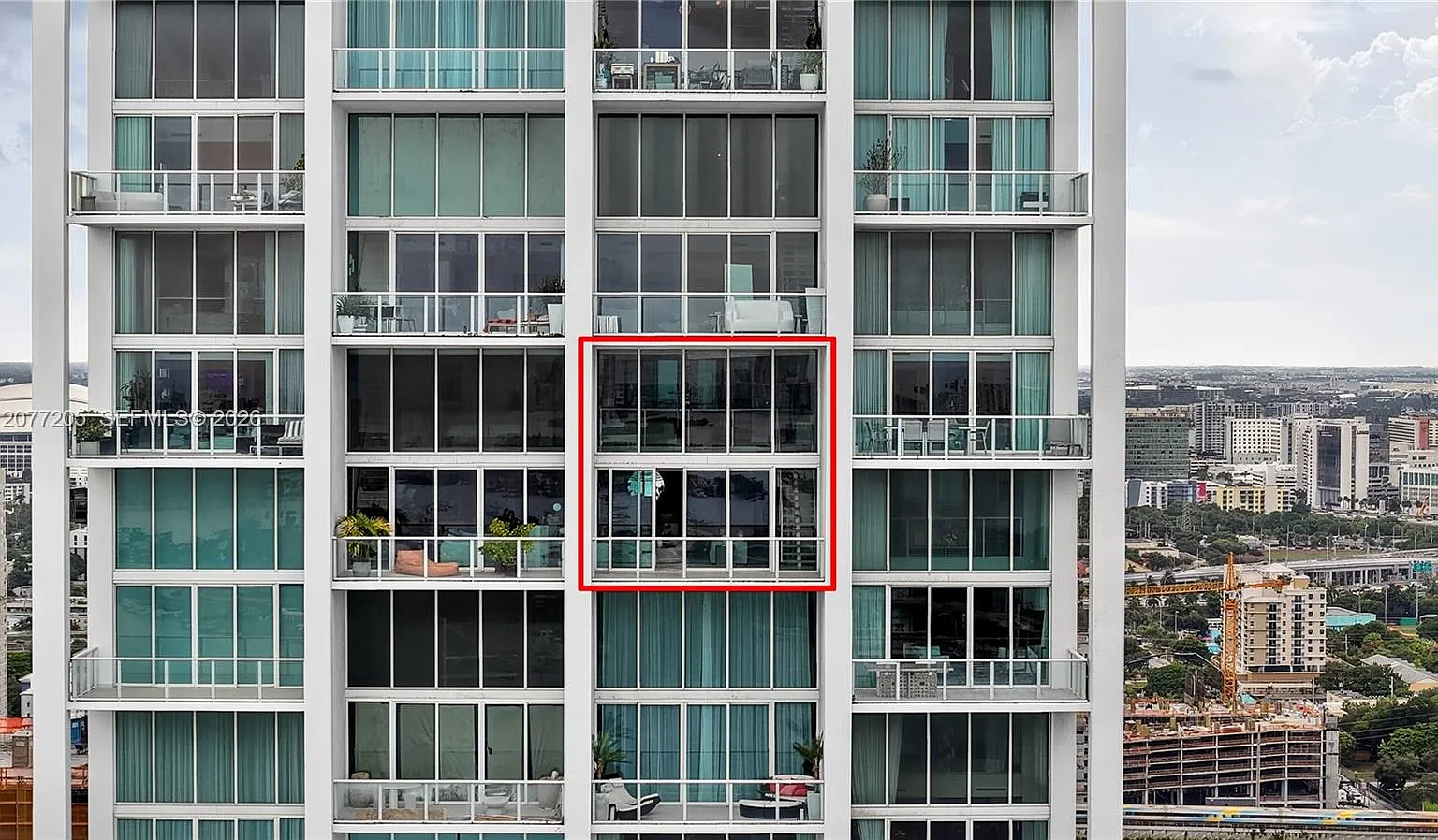 Ten Museum Pk Residential — Photo 2