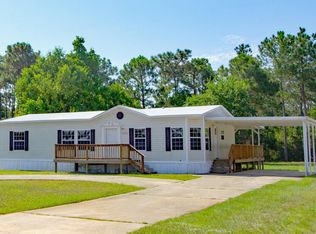 9289 E River Dr, Navarre, FL 32566