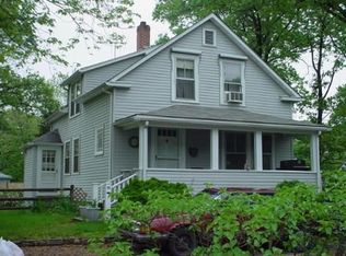 38 Byron Blvd, Warwick, RI 02888