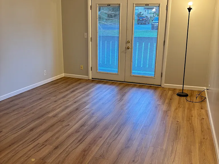 713 Ashlawn Pl #713 — Photo 3