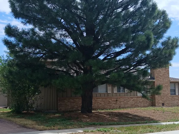 4211 Forrest Hill Rd APT 8, Colorado Springs, CO 80907