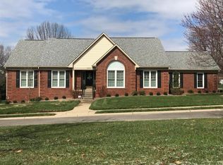 3603 Winterleaf Dr, Louisville, KY 40207