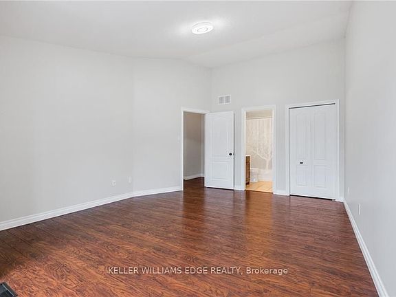 5th image of 1375 Stephenson Dr #15