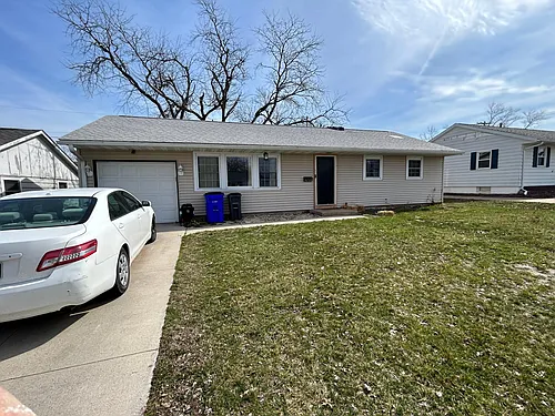 4208 Sherman St NE Photo 1