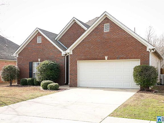 2nd image of 916 McAllister Dr
