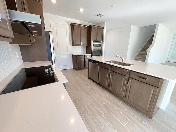 5th image of 9299 Pearch Lane