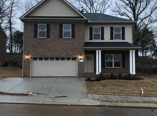 429 Clayton Ct, Pleasant View, TN 37146