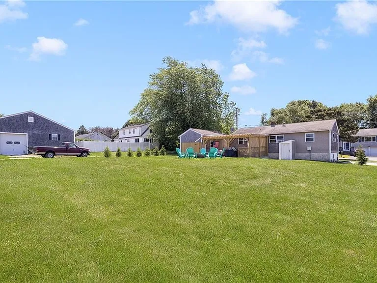 340 Old Mill Ln — Photo 29