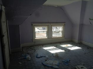 4624 N 39th St, Omaha, NE 68111