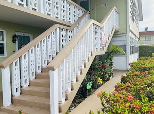 960 Crystal Lake Dr APT 212, Pompano Beach, FL 33064