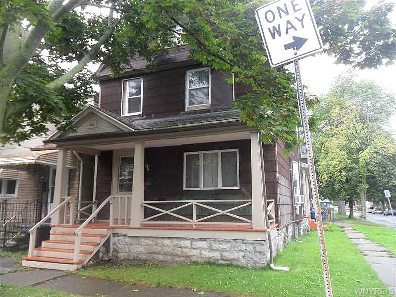 1st image of 644 Plymouth Ave