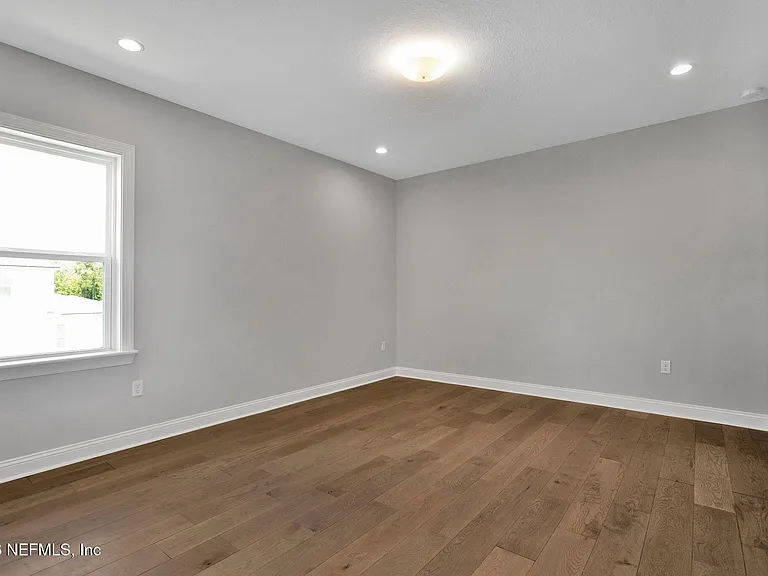 11476 Madelynn Dr — Photo 25