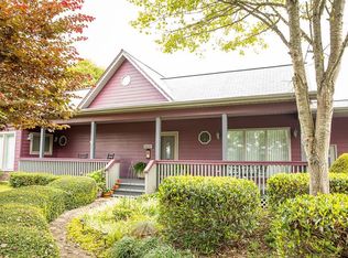 390 Echo Rdg, Whittier, NC 28789