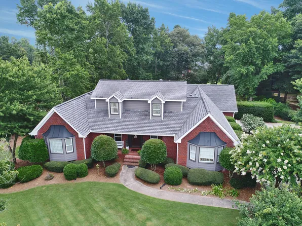 2585 Ginger Dr, Buford, GA 30519