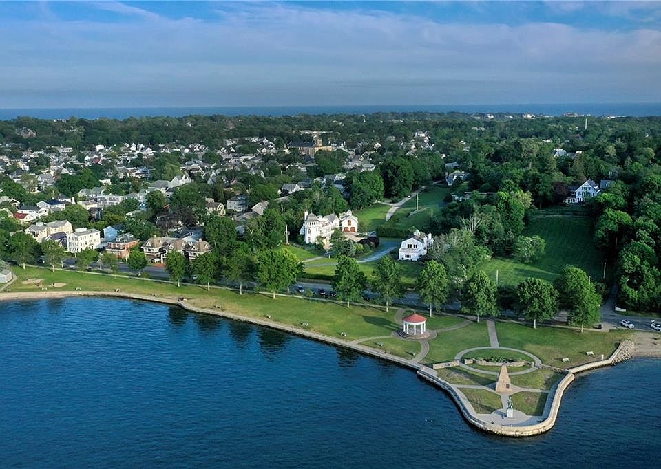 2 Harbor View Dr, Newport, RI 02840 MLS 1338045 Zillow