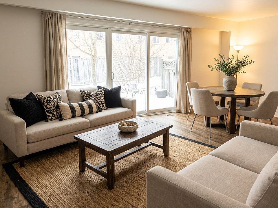 1st image of 925 Bayly St #7