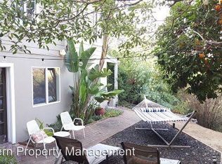 6868 Pacific View Dr, Los Angeles, CA 90068