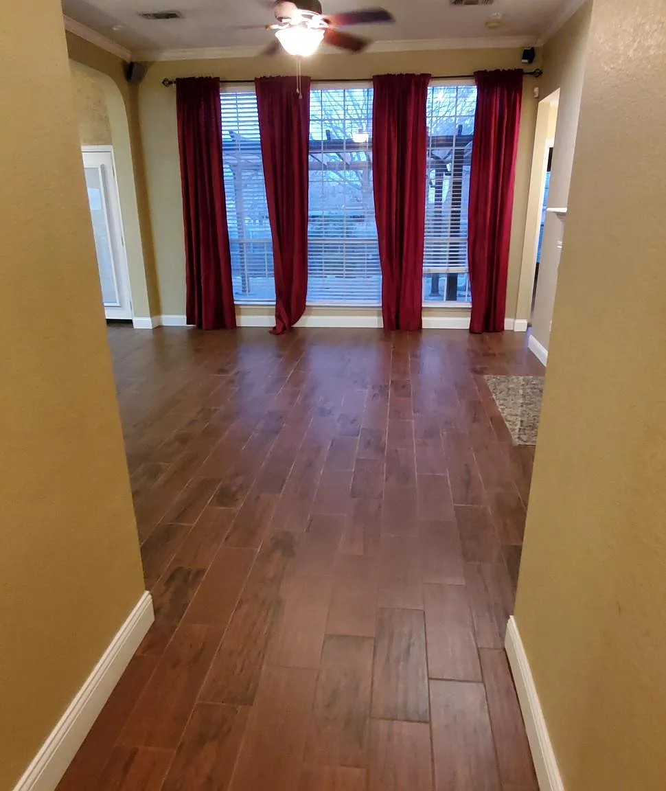 3 bed, 1550 sqft, $2,200 — Photo 3
