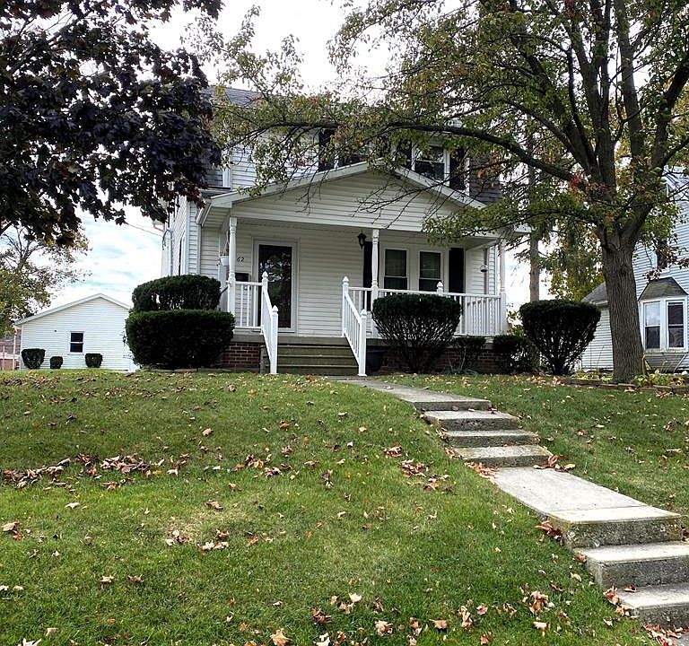 1st image of 62 Marvin Ave