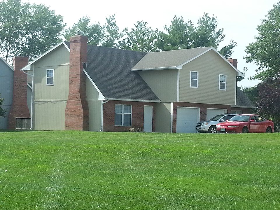 1st image of 1912 Waverly Ct