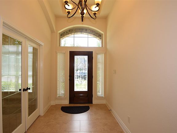 4th image of 27122 Liberty Heights Ln