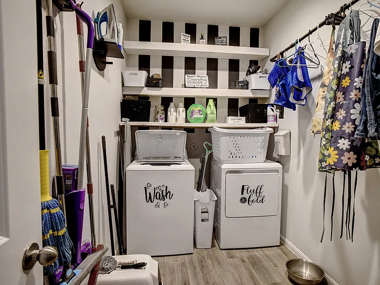205 Driftwood Ln — Photo 39