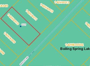 1221 Beech Rd, Southport, NC 28461