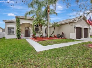 856 Heritage Dr, Weston, FL 33326