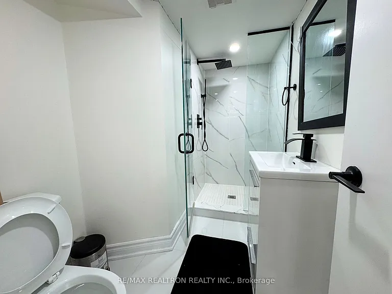 224 Anzac Rd #BASEMENT — Photo 8
