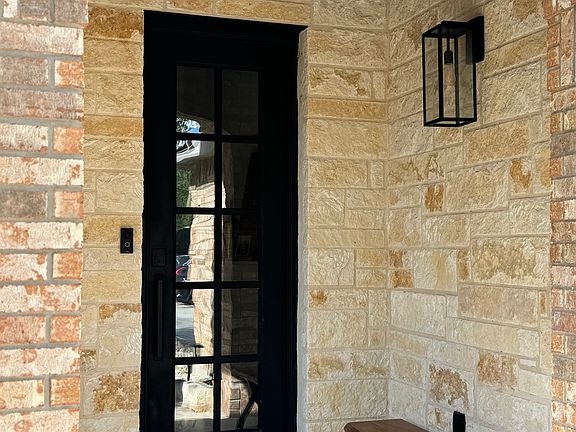 2nd image of 26135 MEADOWLARK BAY