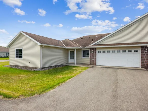 1301 Heritage Ln, Waite Park, MN 56387