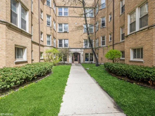 2212 E 70th St APT 1B, Chicago, IL 60649