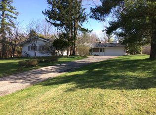 25483 Bryden Rd, Beachwood, OH 44122