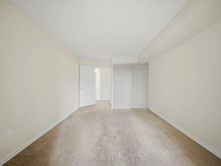 335 Webb Dr #506 — Photo 16