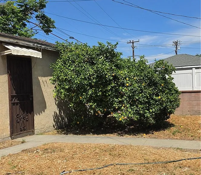 787 W Markland Dr — Photo 25