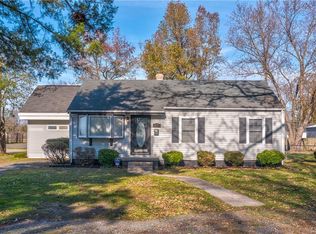 4 E Gray St, Sandston, VA 23150