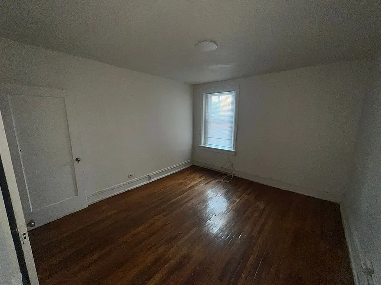 518 W. Grace St.* — Photo 13