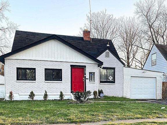 2nd image of 1167 Loretta Ave