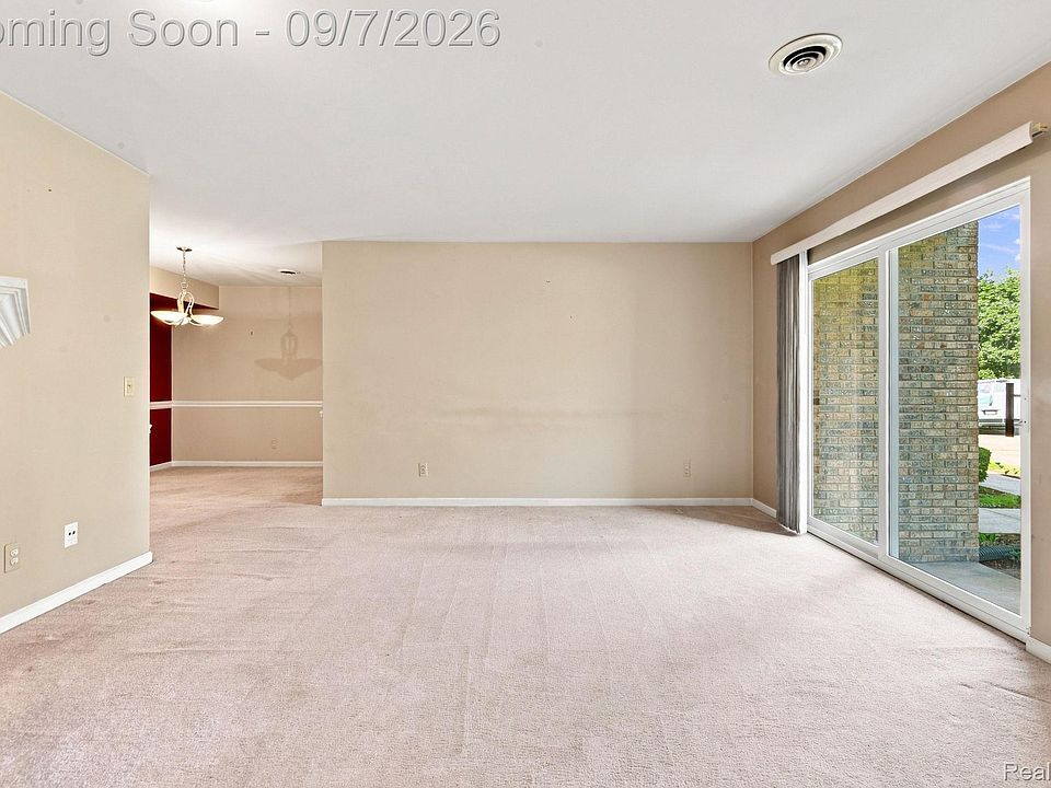 34780 W Eight Mile Rd Apt 7, photo 9