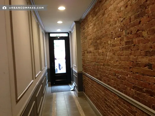 Rented by Compass | media 56