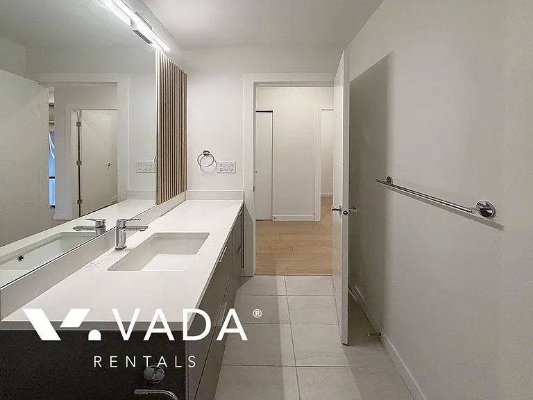 20695 Eastleigh Cres #213 — Photo 9