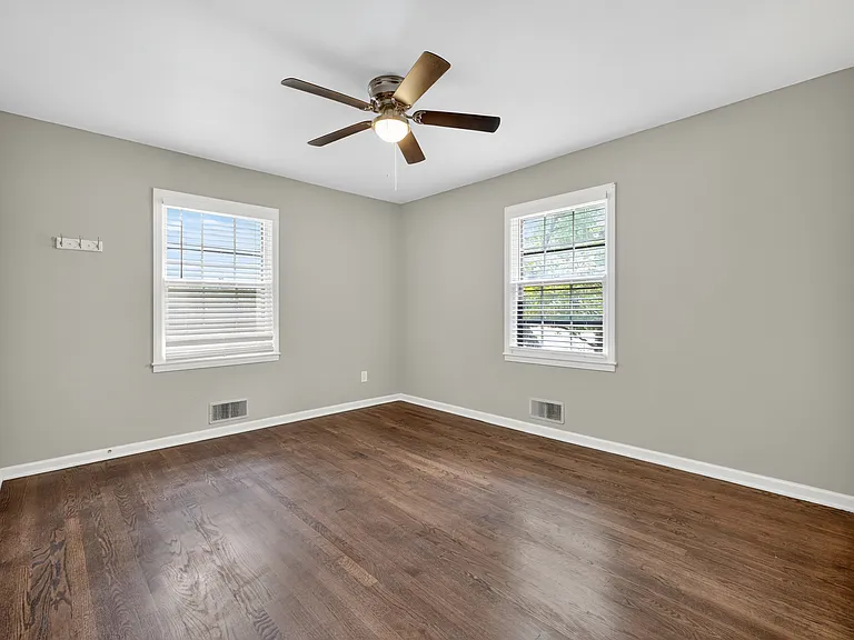9535 Granada St — Photo 17