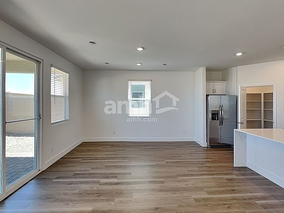 4th image of 5758 Las Vegas Creek St