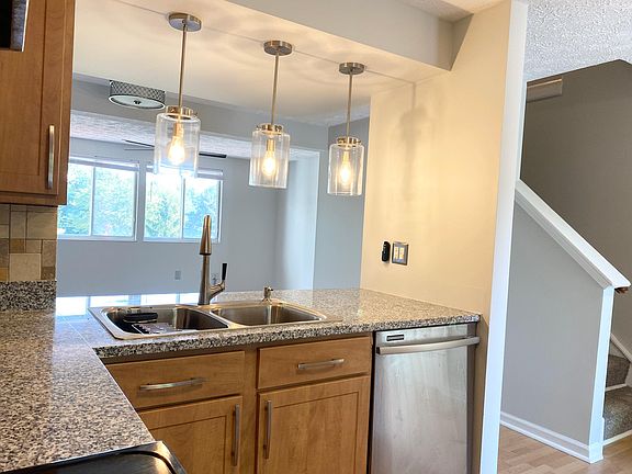 5th image of 8556 Blackfoot Ct